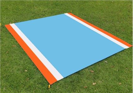 Tapit tal-Bajja għall-Ikkampjar tal-Picnic tal-Moda